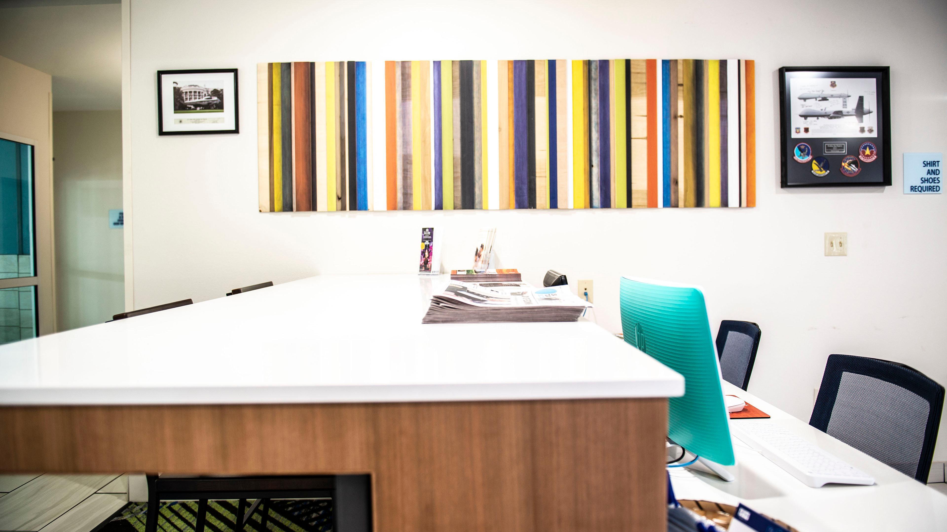 Holiday Inn Express Hotel & Suites Sedalia By Ihg Экстерьер фото