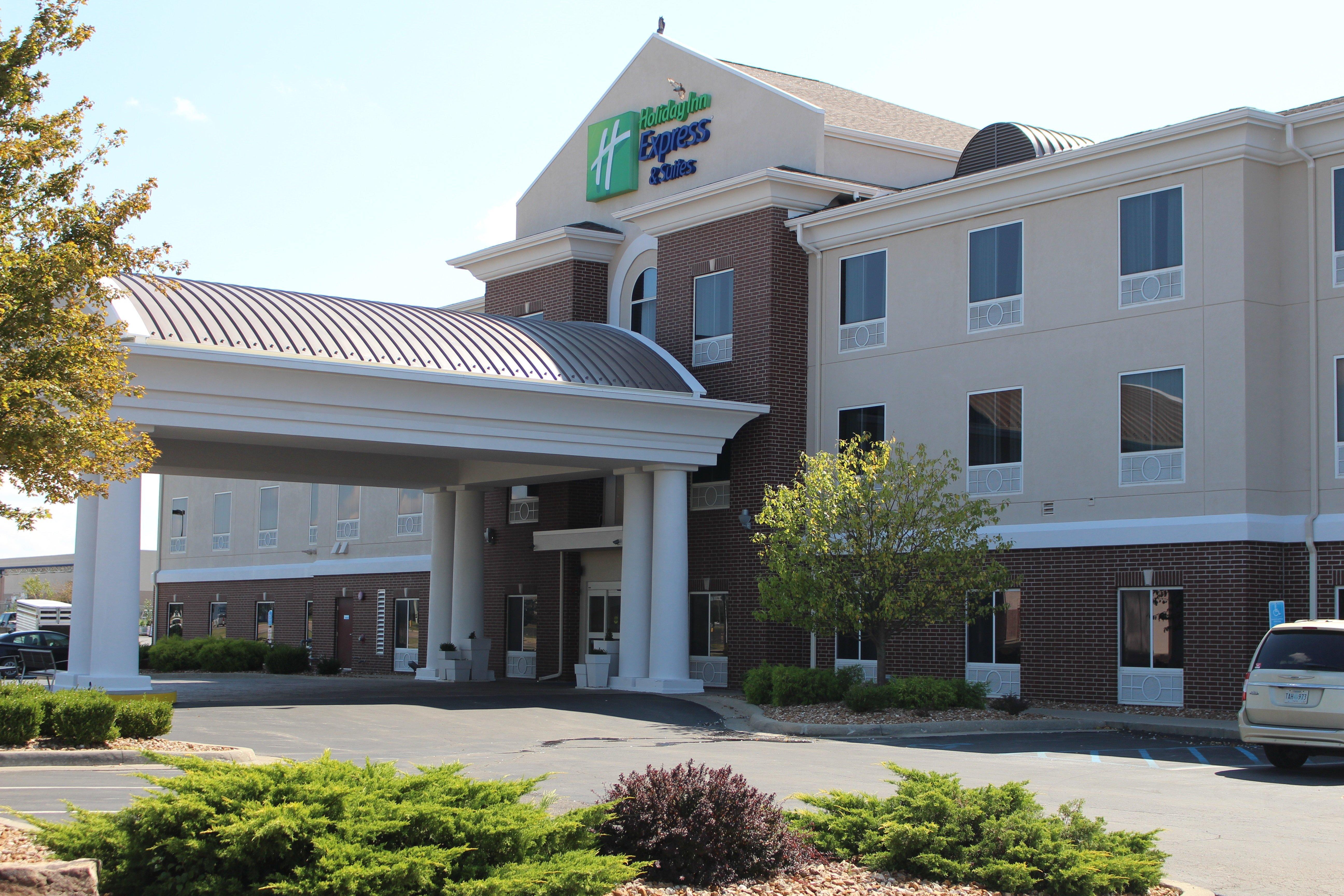 Holiday Inn Express Hotel & Suites Sedalia By Ihg Экстерьер фото