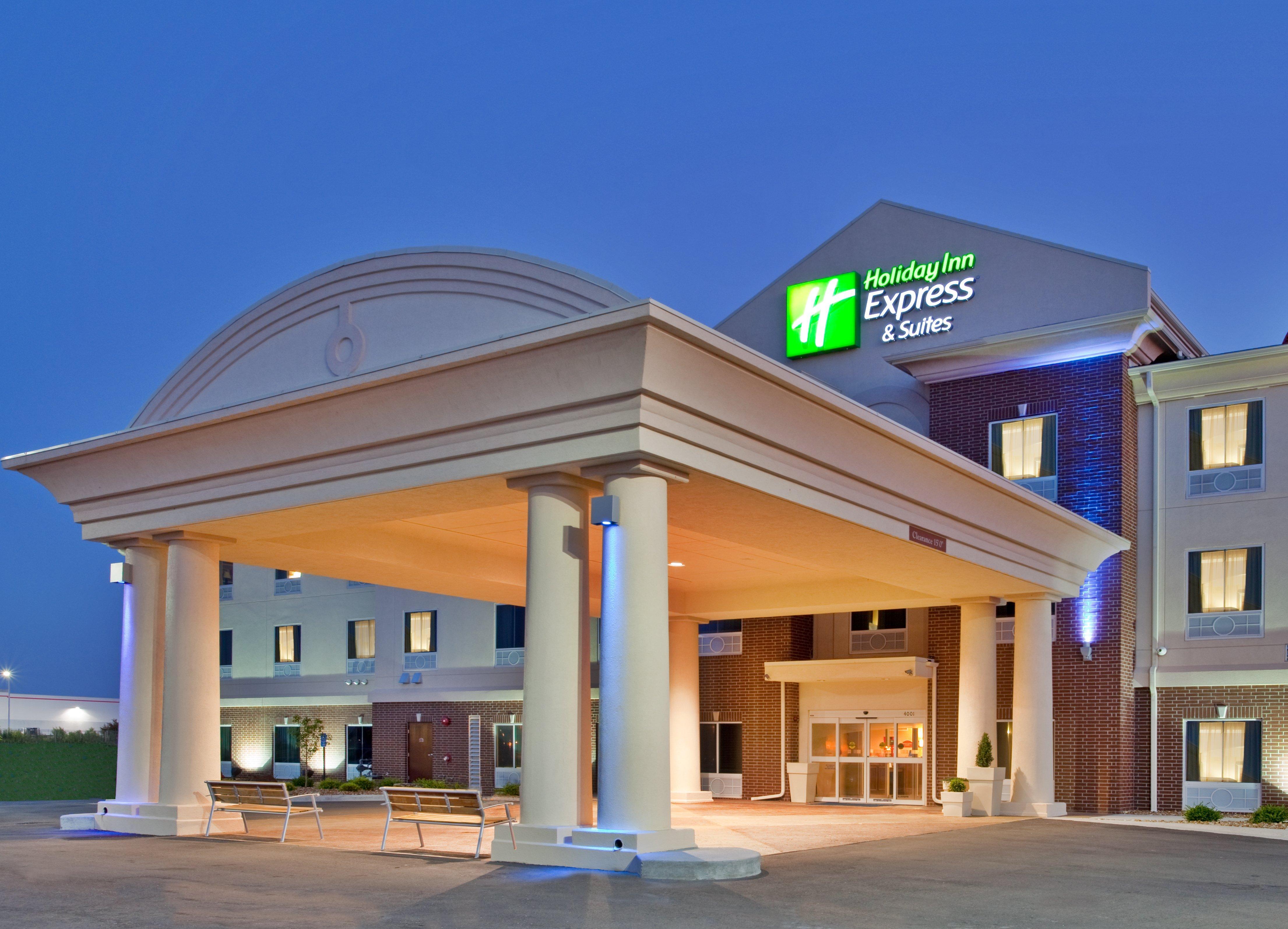 Holiday Inn Express Hotel & Suites Sedalia By Ihg Экстерьер фото